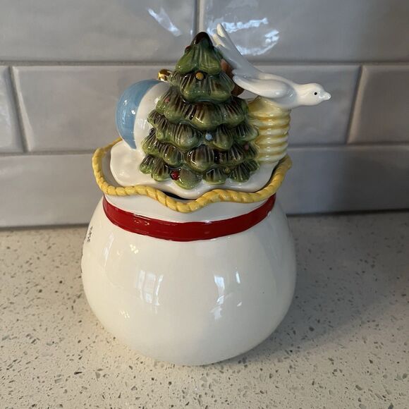 Spode Christmas Tree Round Covered Candy Box Teddy Bear Dove of Peace Tree 8” - Picture 6 of 13